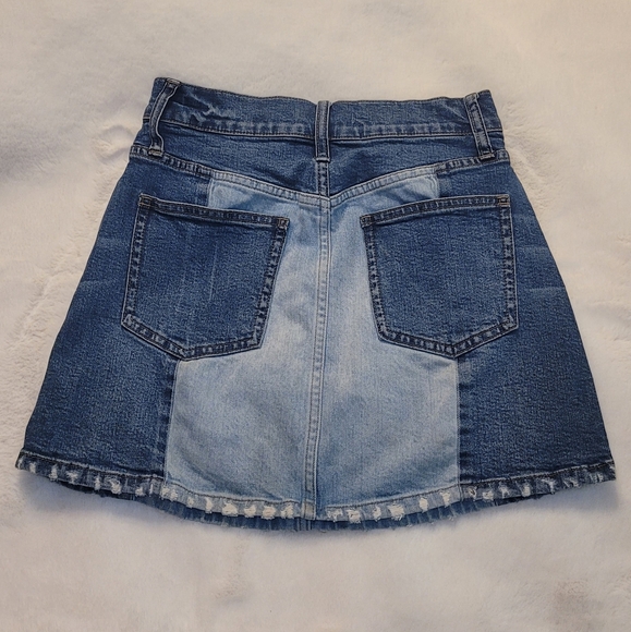 Madewell McCarren Two Tone Distressed Denim Skirt Size 26 - Picture 5 of 16